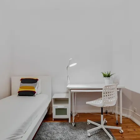 Central 4 Bed Near Sete Rios Appartement Lisboa